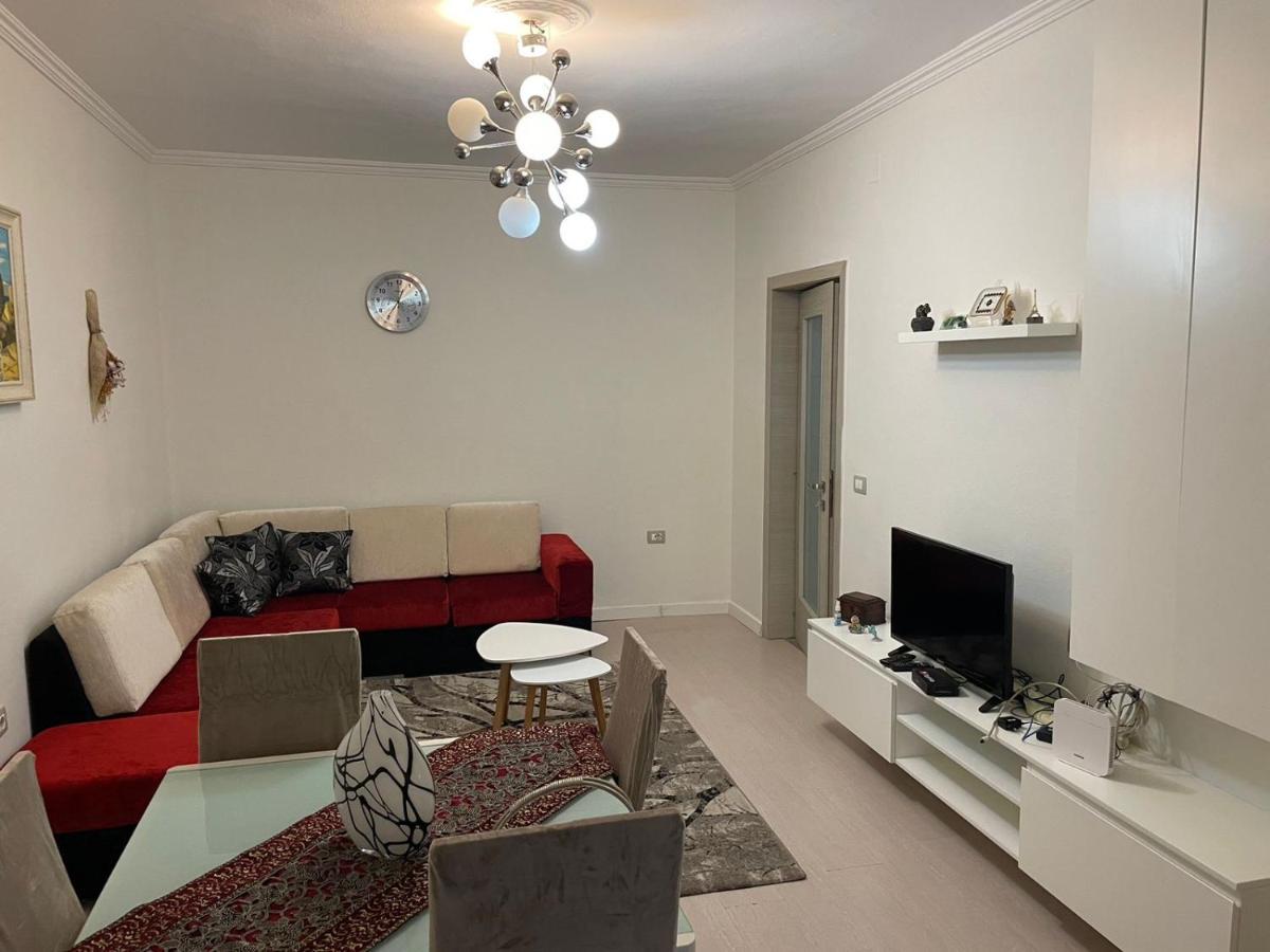 Saloon Apartment Τίρανα Εξωτερικό φωτογραφία