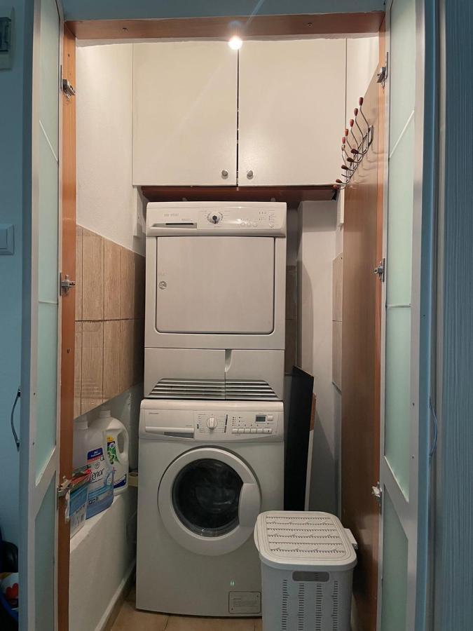 Saloon Apartment Τίρανα Εξωτερικό φωτογραφία